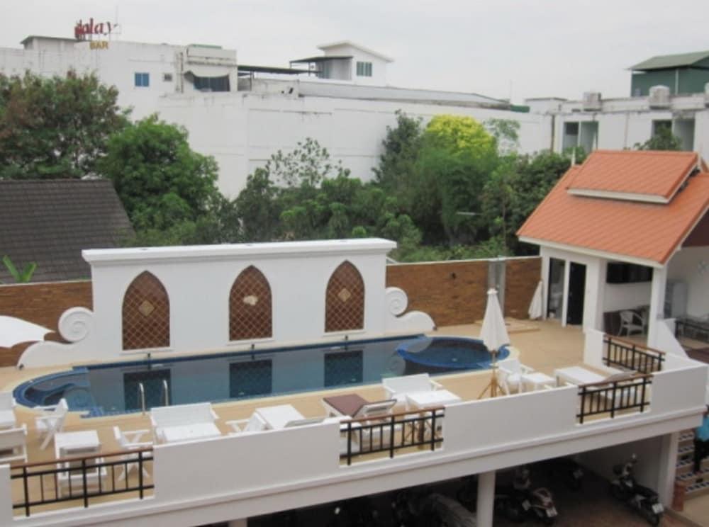 Wangburapa Grand Hotel Chiang Mai Eksteriør bilde